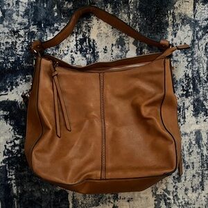 Realer hobo leather bag. Excellent condition